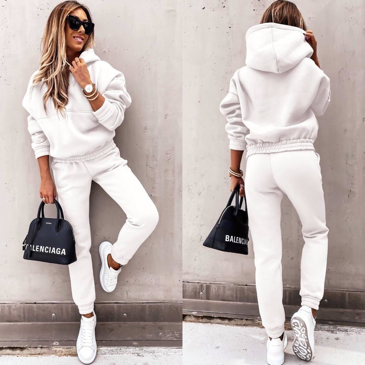 Matching Jogging Set for Women