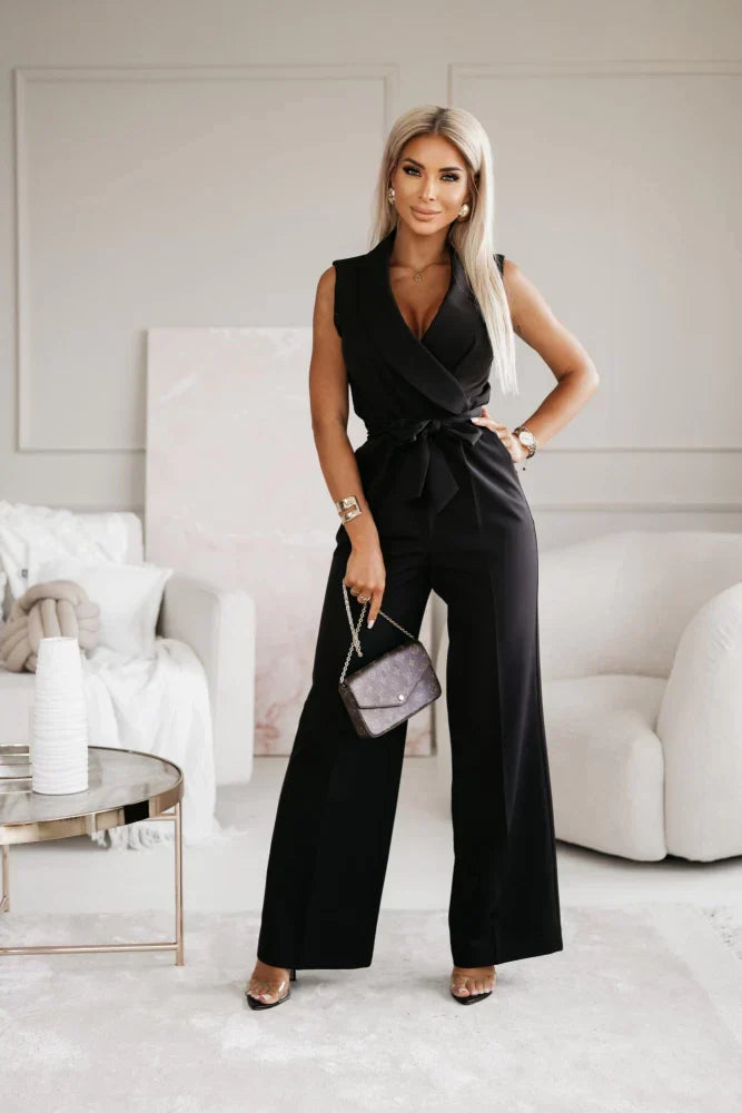 Chic Sleeveless Jumpsuit with Flattering Fit for Women