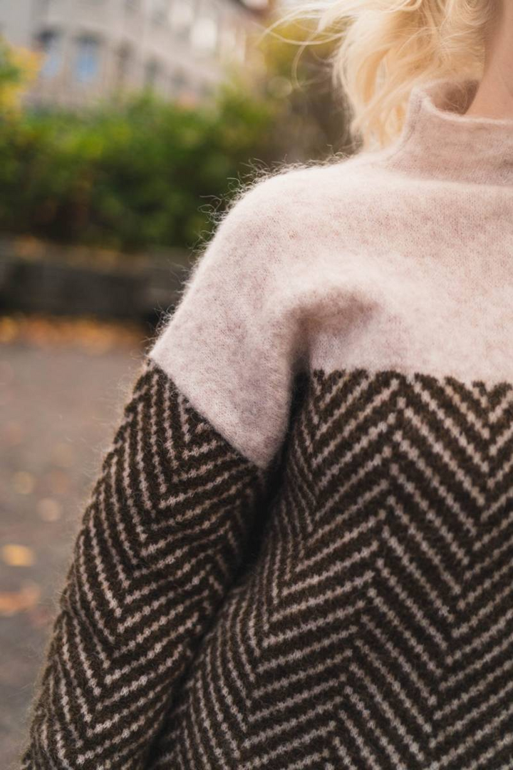 Cashmere Turtleneck Sweater for Women