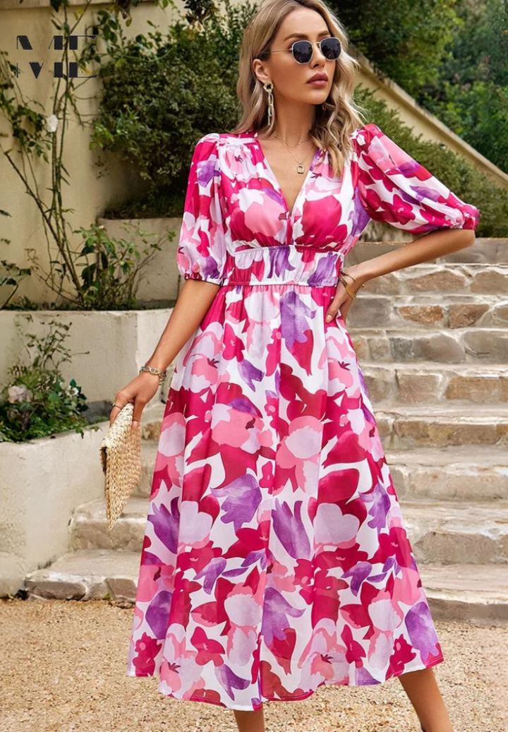 Chic Floral Midi Dress with Romantic Puff Sleeves
